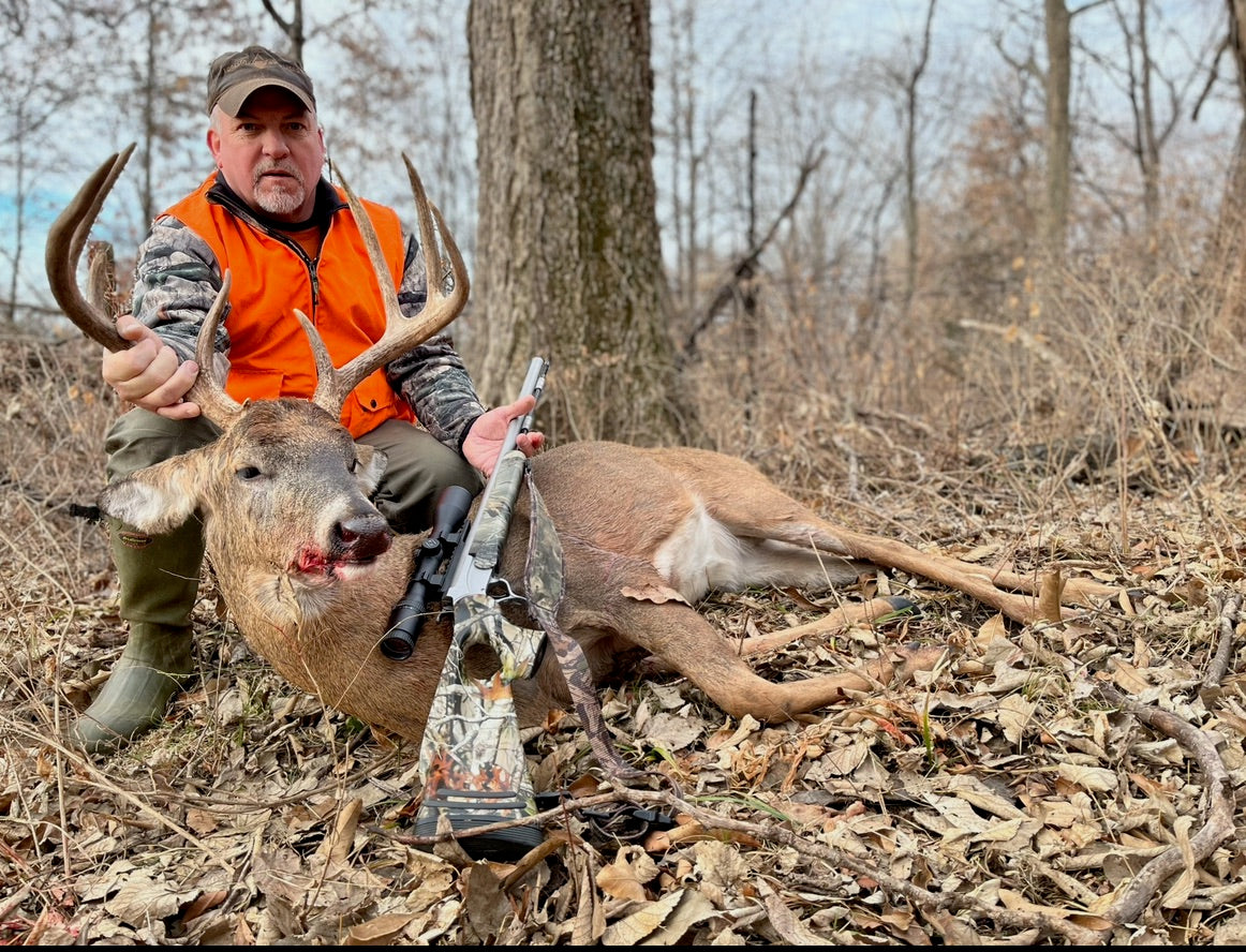 Outdoorsman Missouri Whitetail Deer Farms