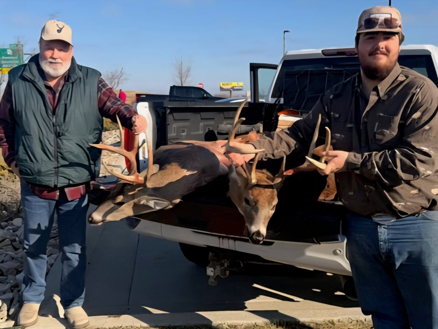 Outdoorsman Missouri Whitetail Deer Farms