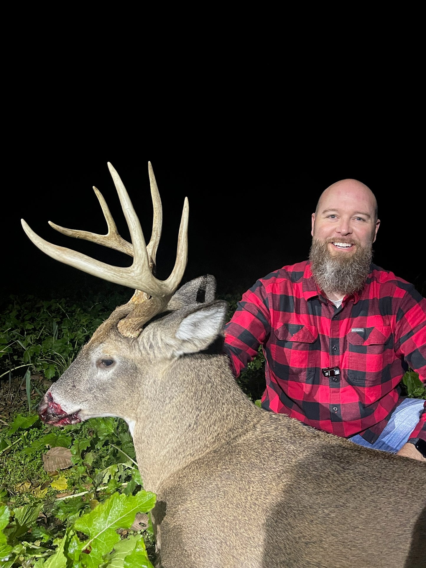 Outdoorsman Missouri Whitetail Deer Farms